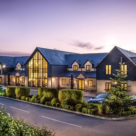 The Sharnbrook Hotel Екстериор снимка
